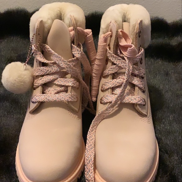 Timberland Boots | Women’s 8.5 - Picture 4 of 8